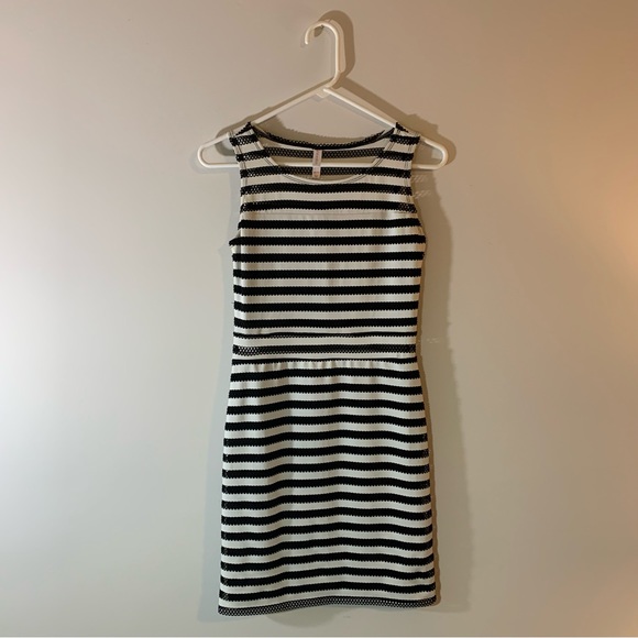Women’s Dress. Size Extra Small Brand: xhilaration…. Black and white stripes - Picture 3 of 9